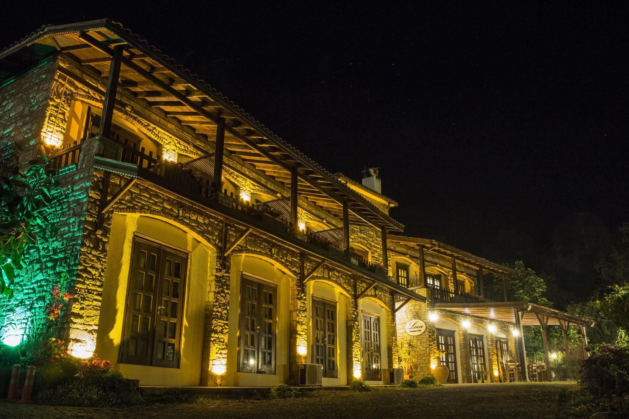 Loca Hotel Side Bagian luar foto